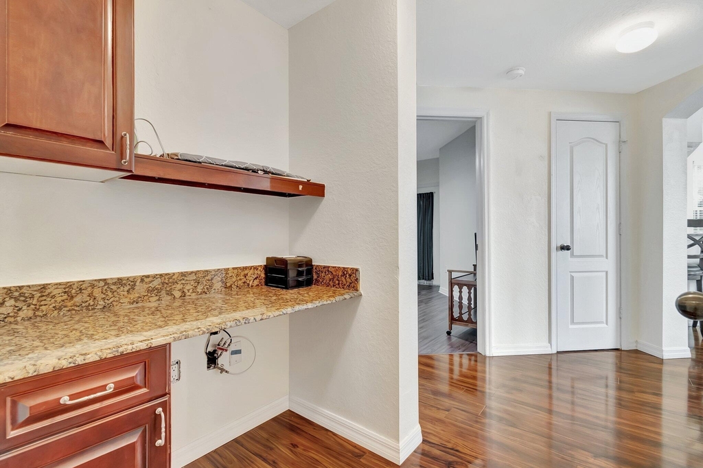 1207 Belmont Place - Photo 31