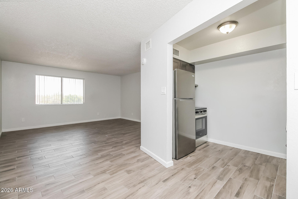 1050 W University Drive - Photo 1