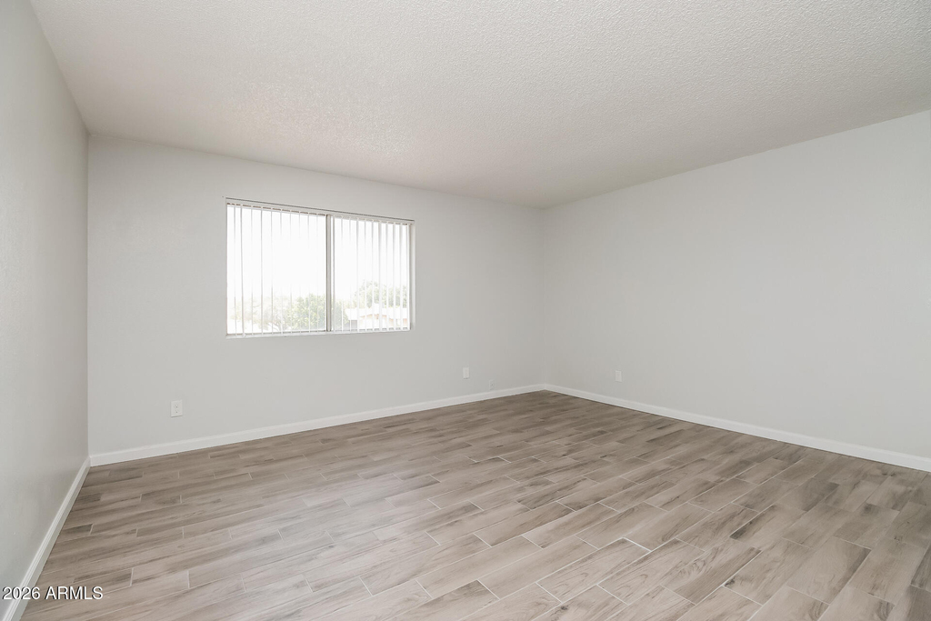 1050 W University Drive - Photo 2