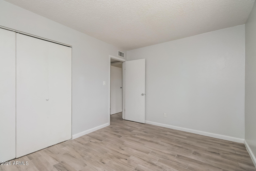 1050 W University Drive - Photo 13