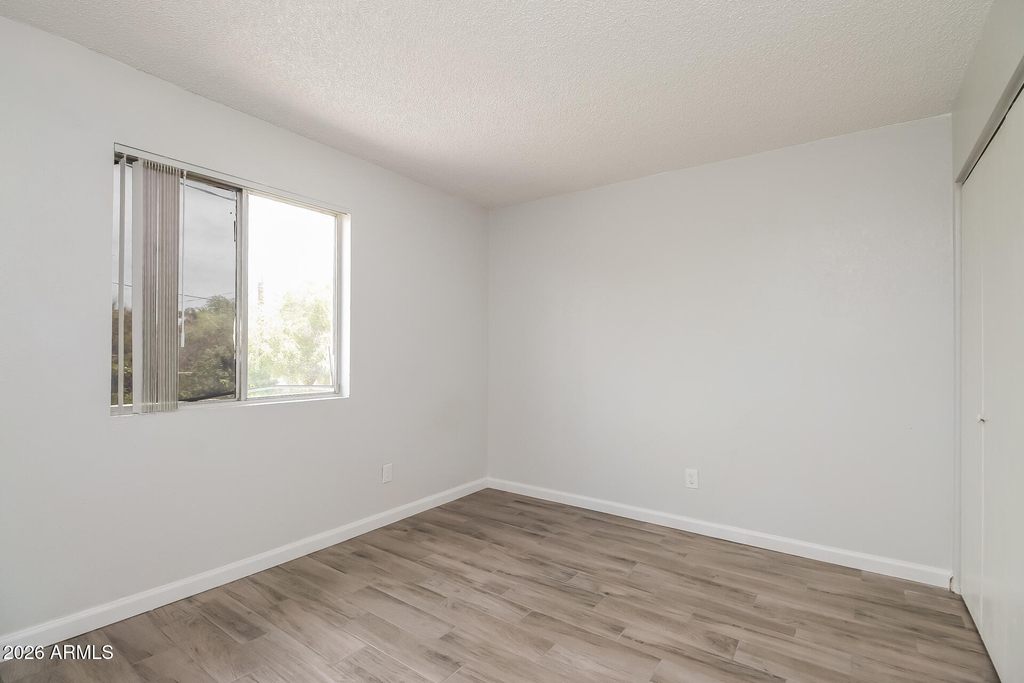 1050 W University Drive - Photo 12