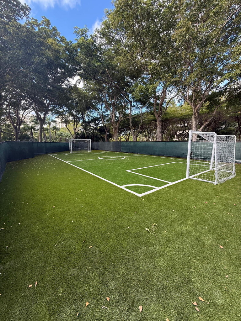2000 Island Boulevard - Photo 65