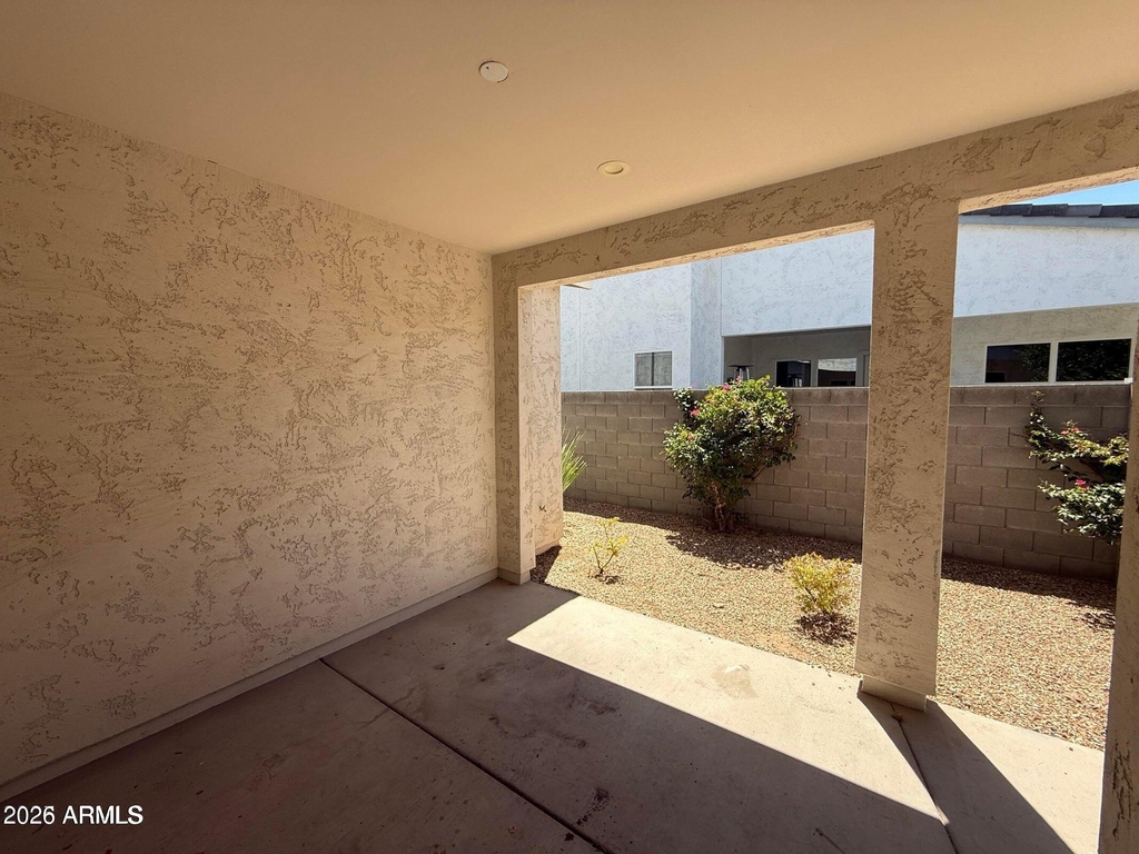 15694 W Melvin Street - Photo 32