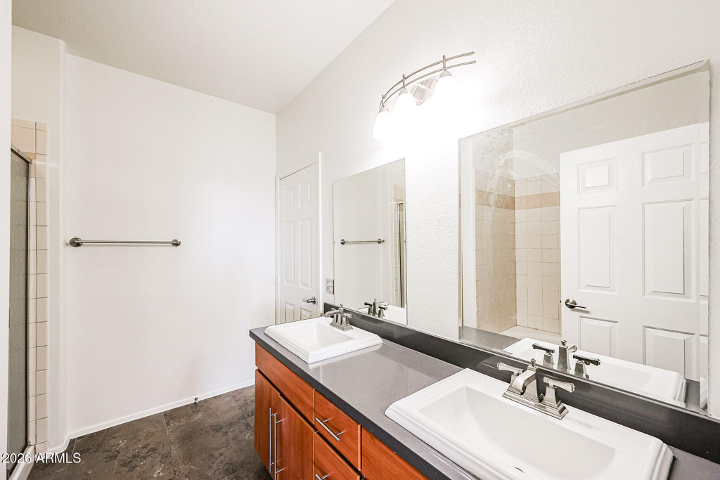 14250 W Wigwam Boulevard - Photo 12