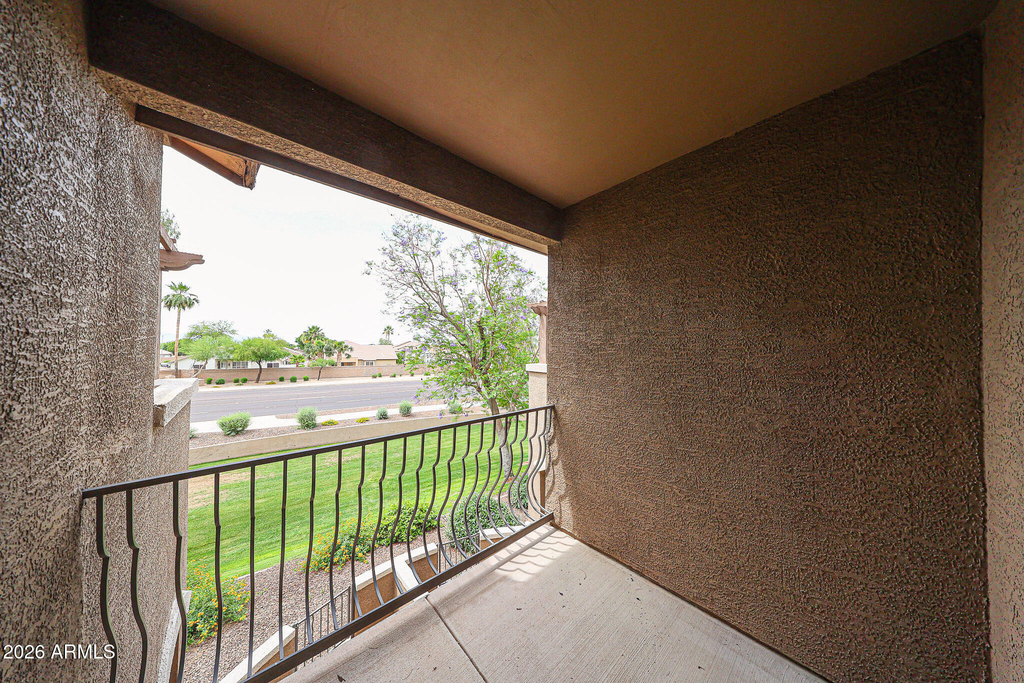 14250 W Wigwam Boulevard - Photo 10