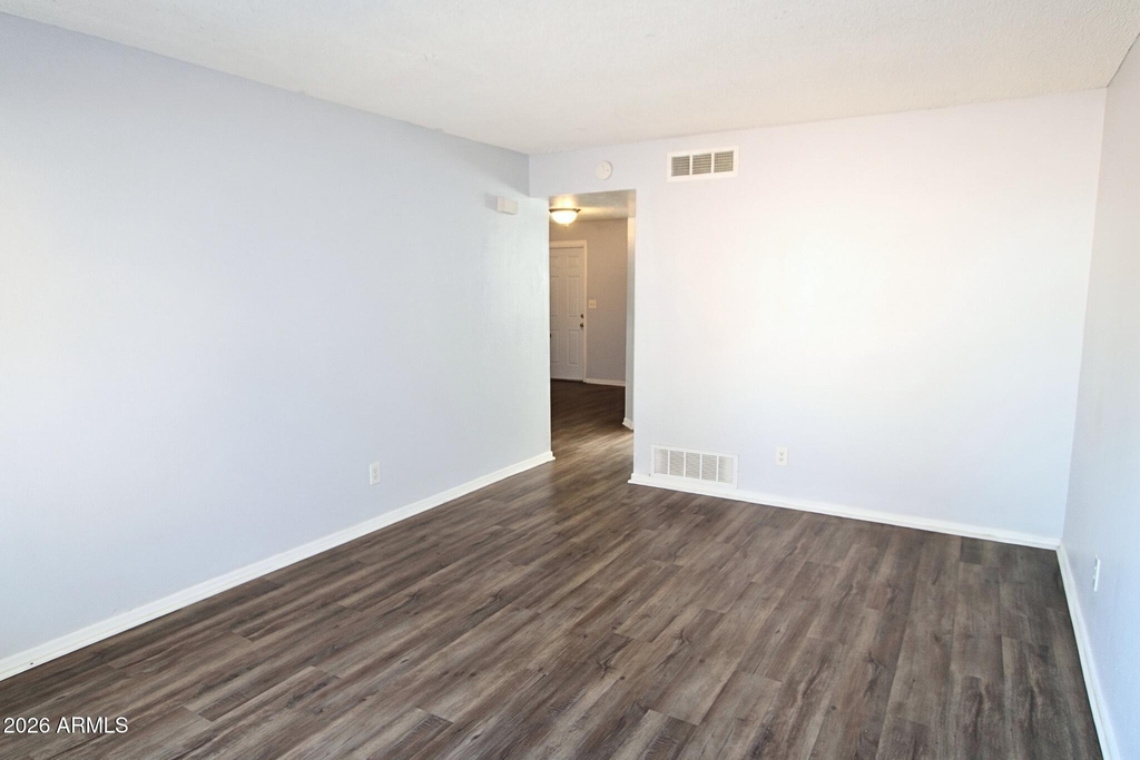 1750 E 6th Avenue - Photo 2