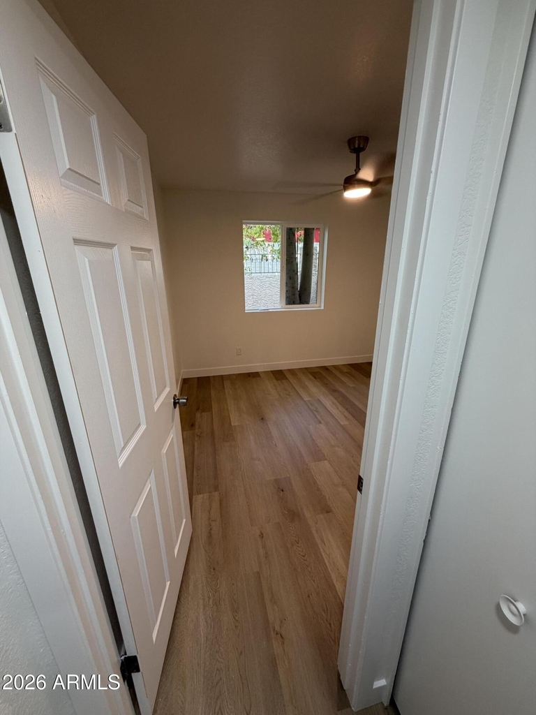 510 W University Drive - Photo 3
