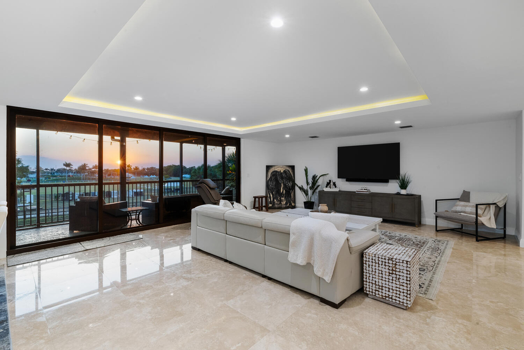 2785 Polo Island Drive - Photo 2