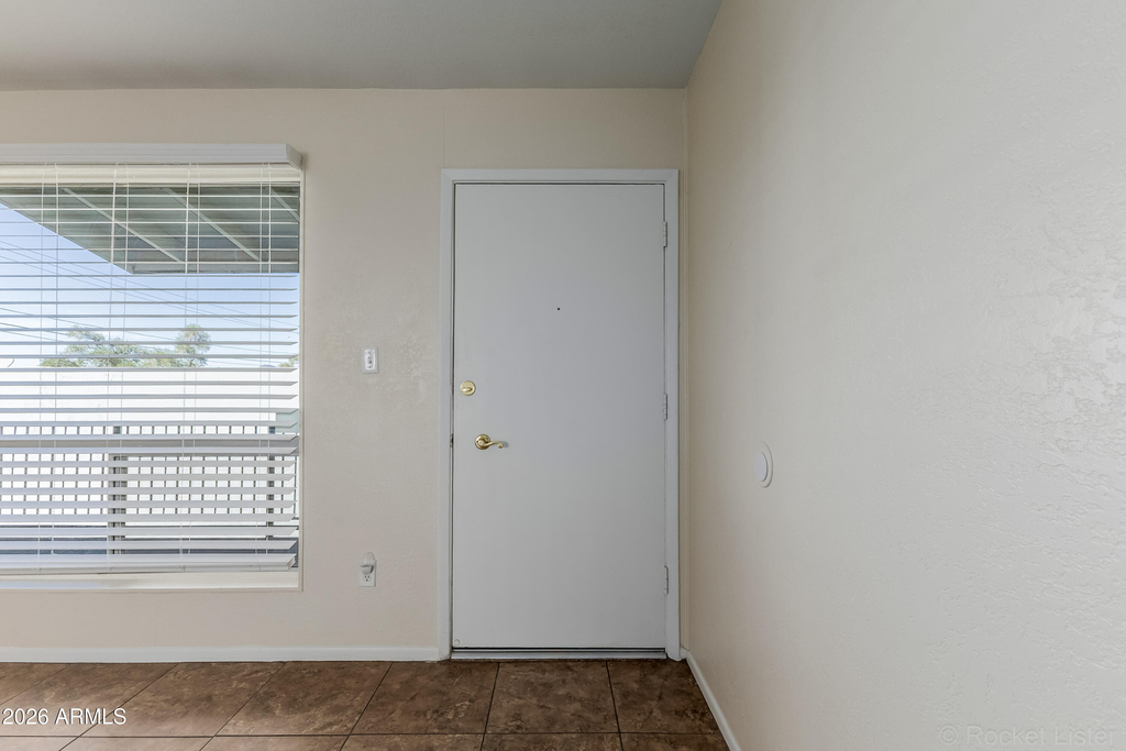 7141 N 16th Street - Photo 1