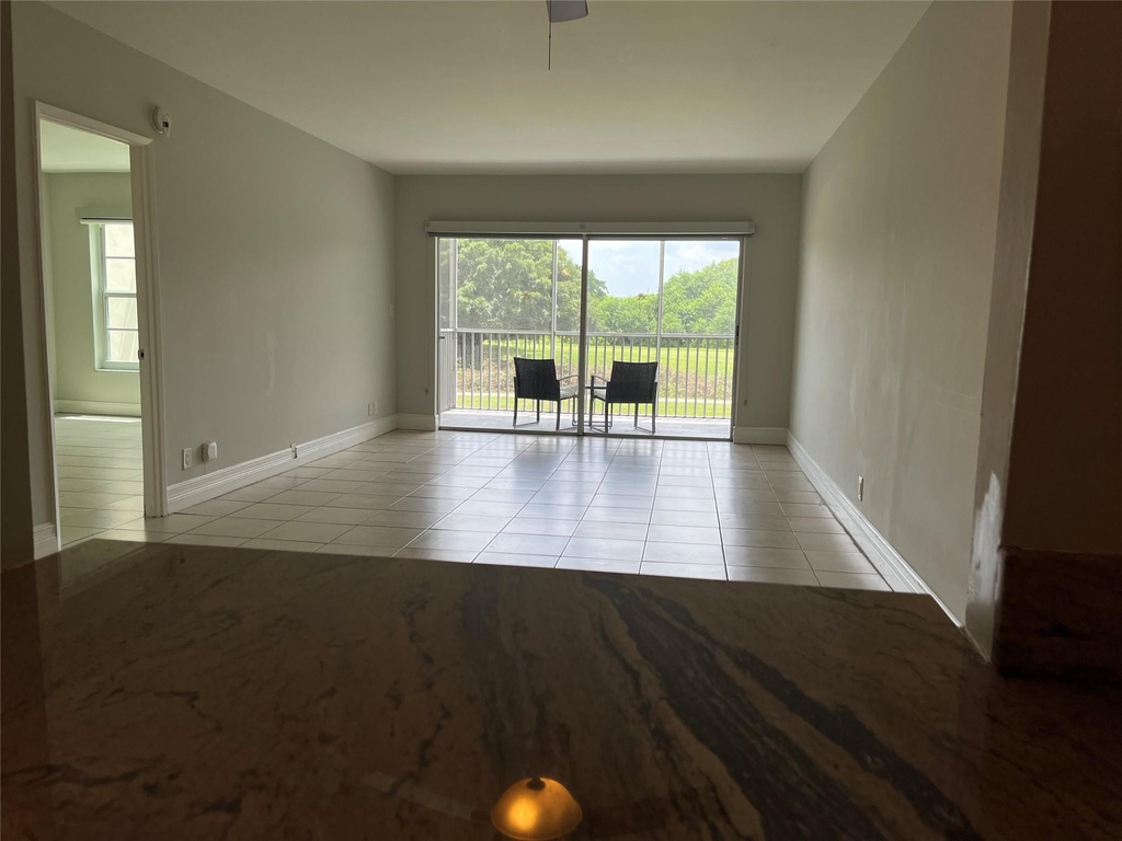 3100 N Palm Aire Drive - Photo 6