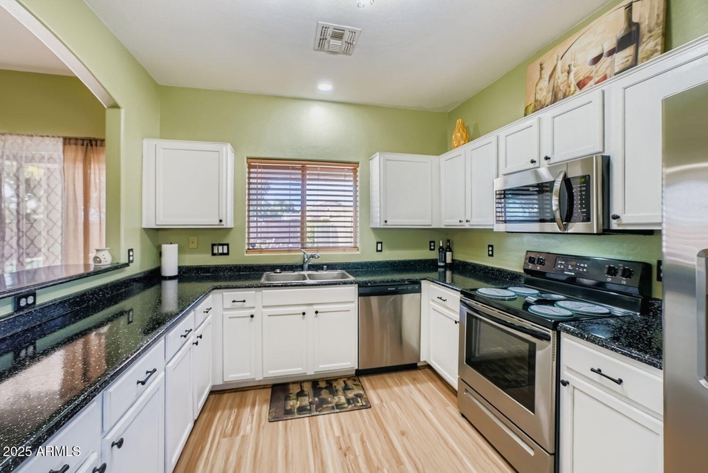 14626 N 132nd Avenue - Photo 4