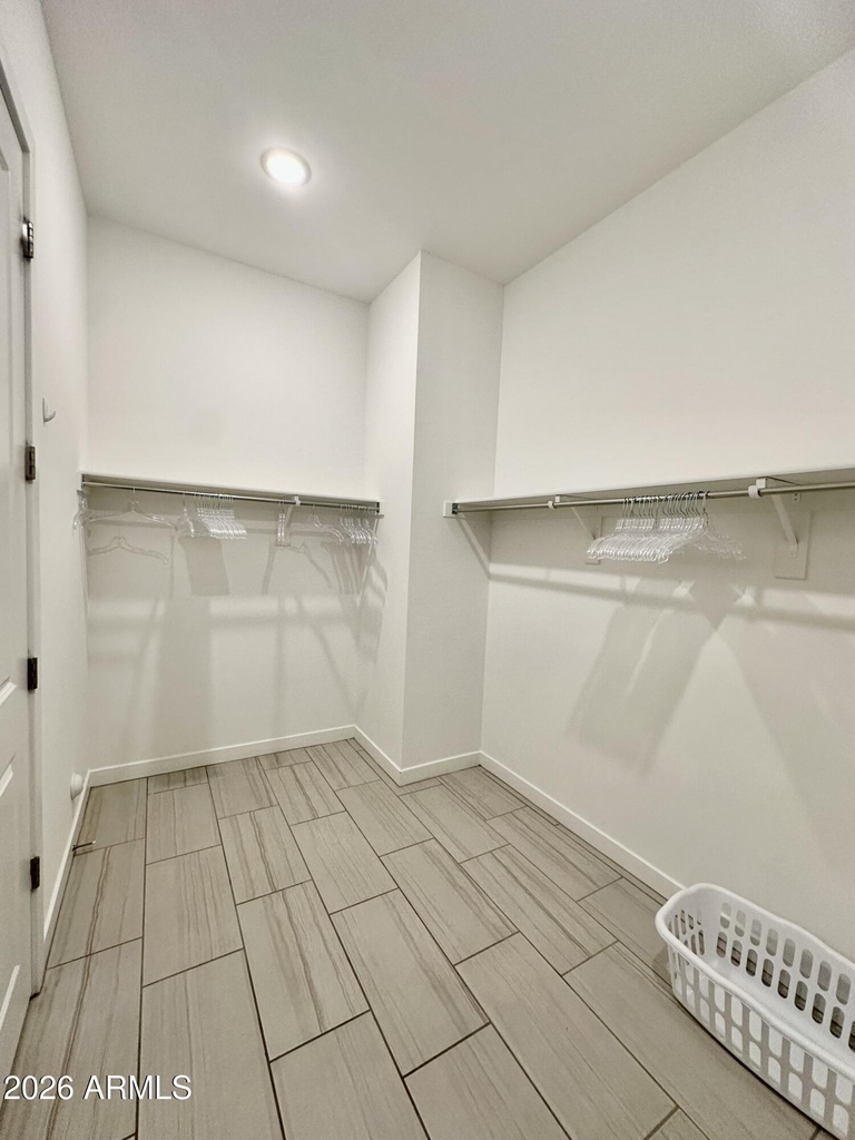 8024 W State Avenue - Photo 37