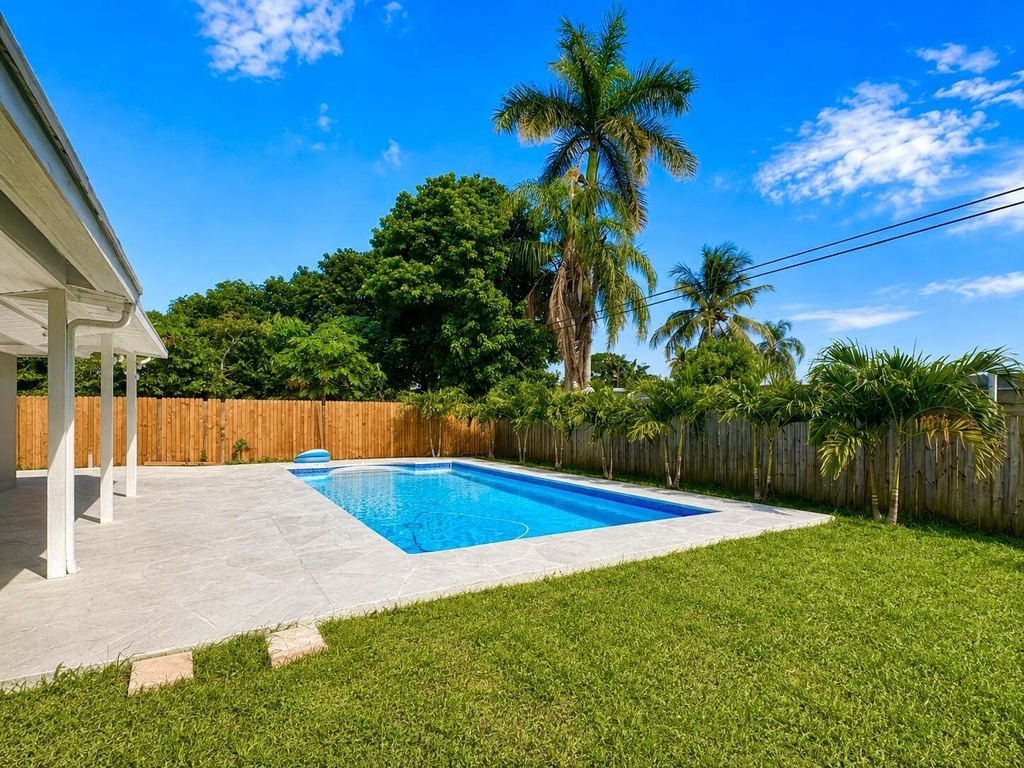 345 Pinehurst Road - Photo 18