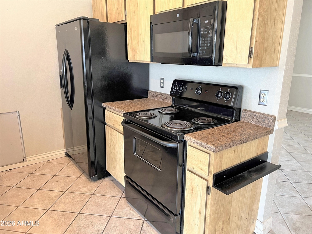 3029 W Tonopah Drive - Photo 6