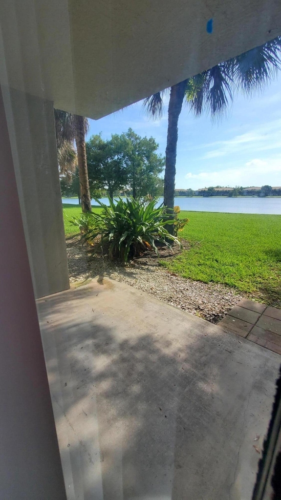 5011 Wiles Road - Photo 14