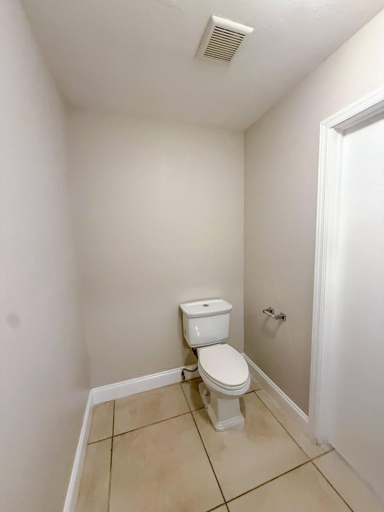 1719 N Congress Avenue - Photo 7