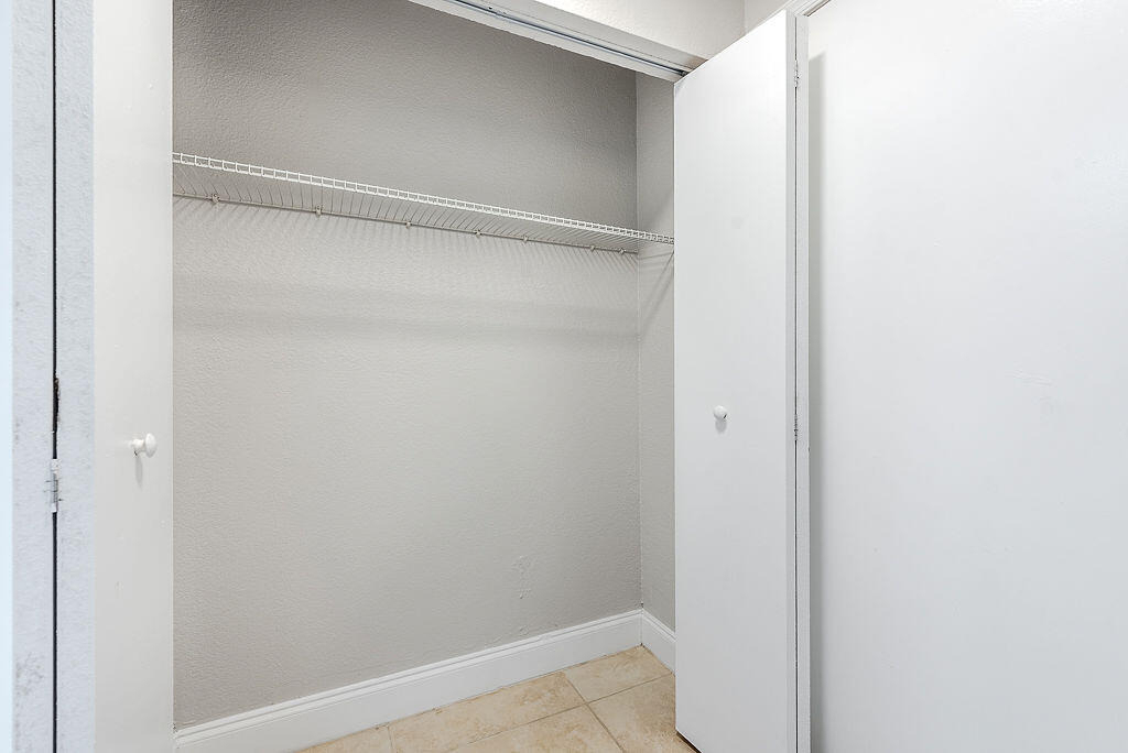 1719 N Congress Avenue - Photo 24