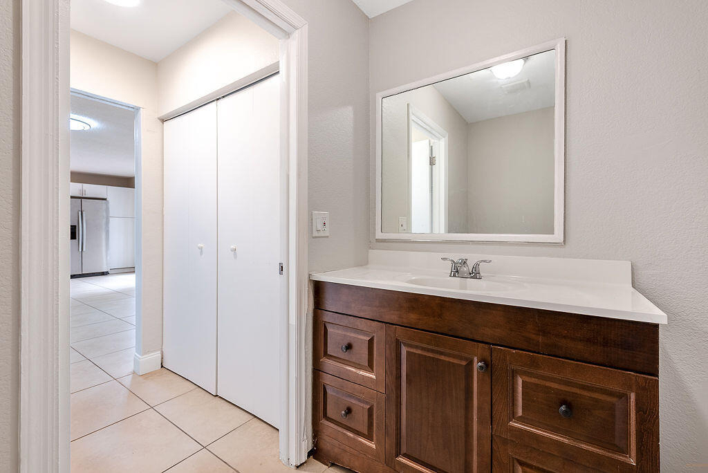 1719 N Congress Avenue - Photo 25