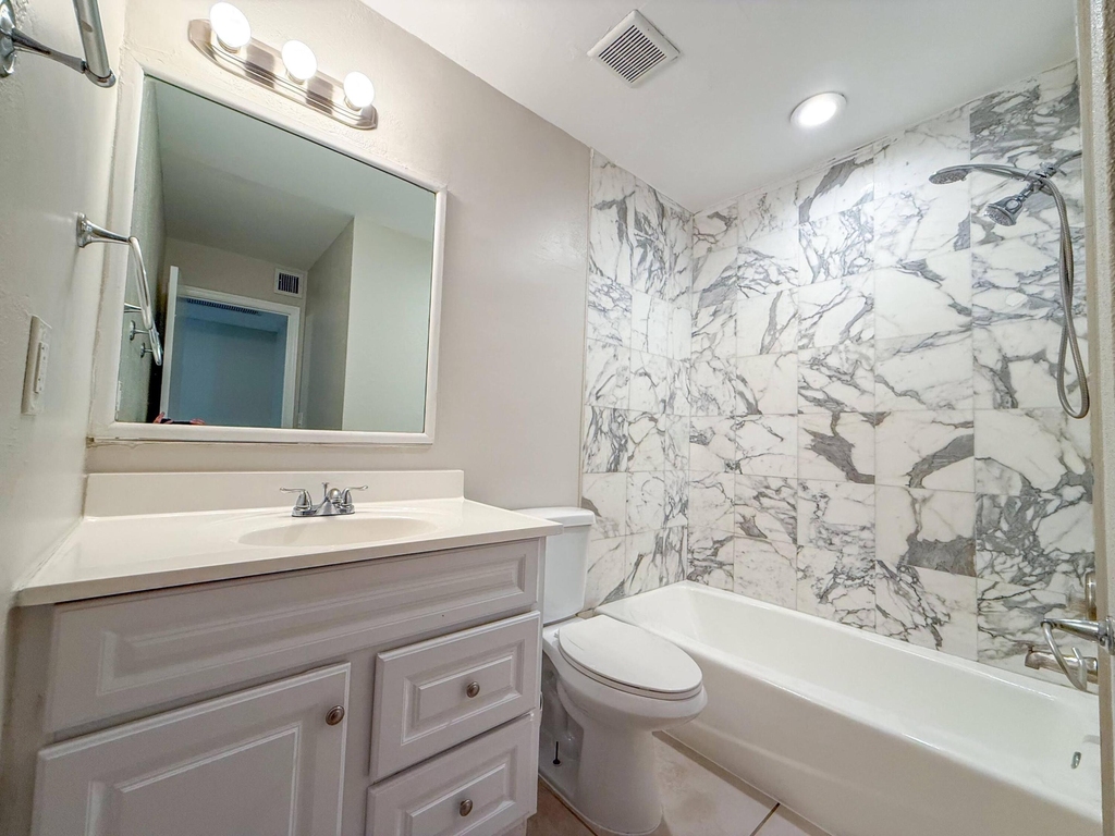 1719 N Congress Avenue - Photo 11