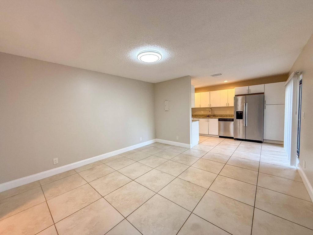 1719 N Congress Avenue - Photo 1