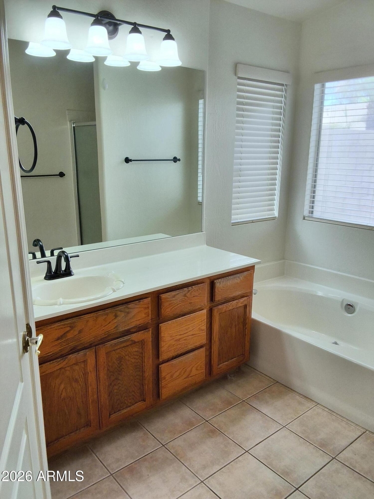 7228 S Roberts Road - Photo 19