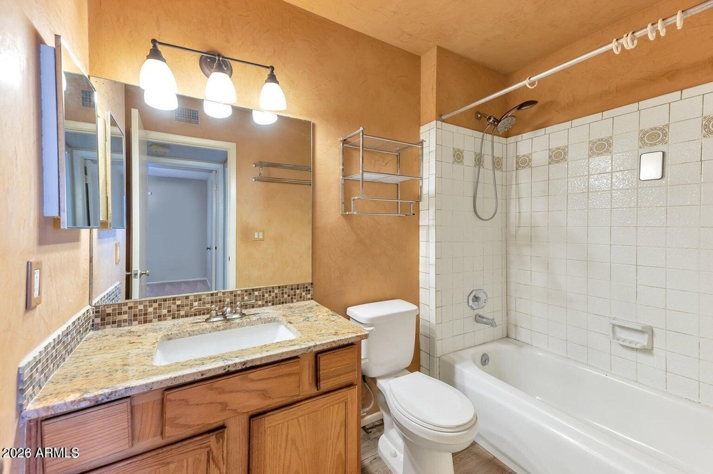 10720 E Mercer Lane - Photo 10