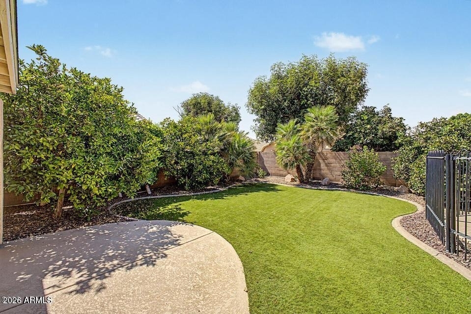 1466 E Spur Avenue - Photo 40