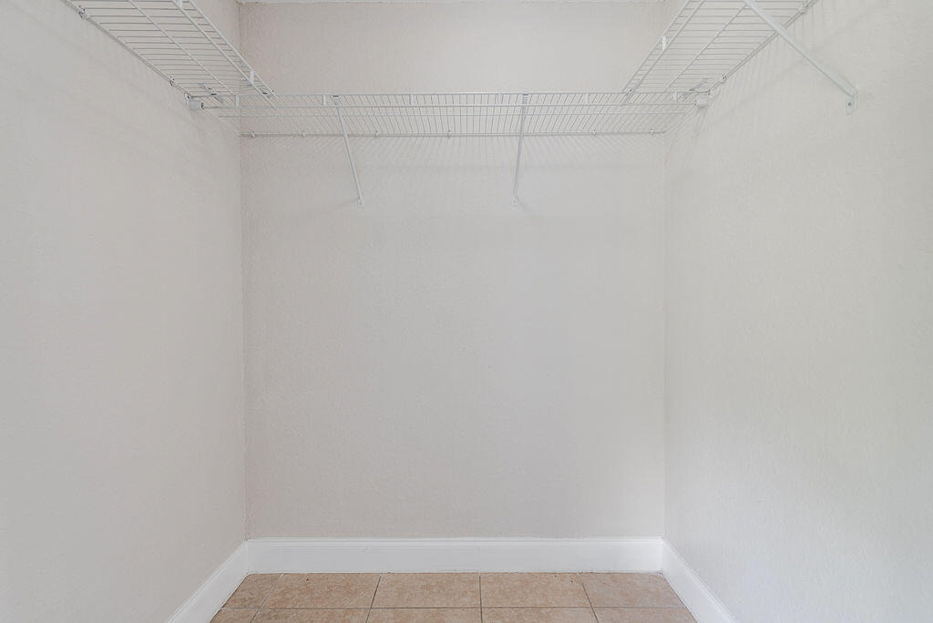 1785 N Congress Avenue - Photo 23