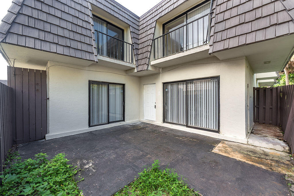 1785 N Congress Avenue - Photo 4