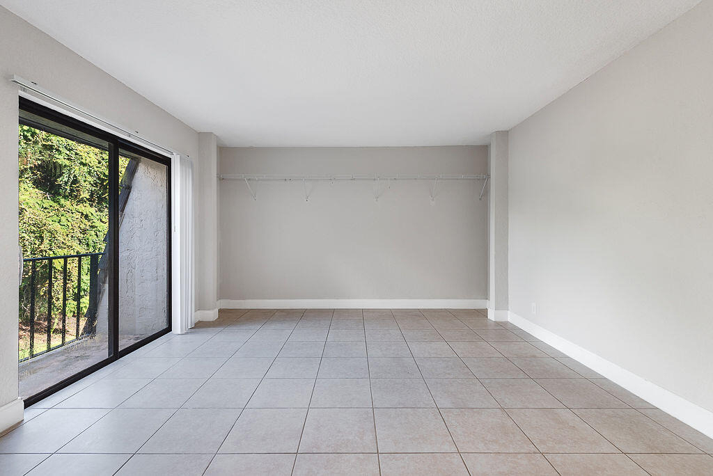 1785 N Congress Avenue - Photo 25