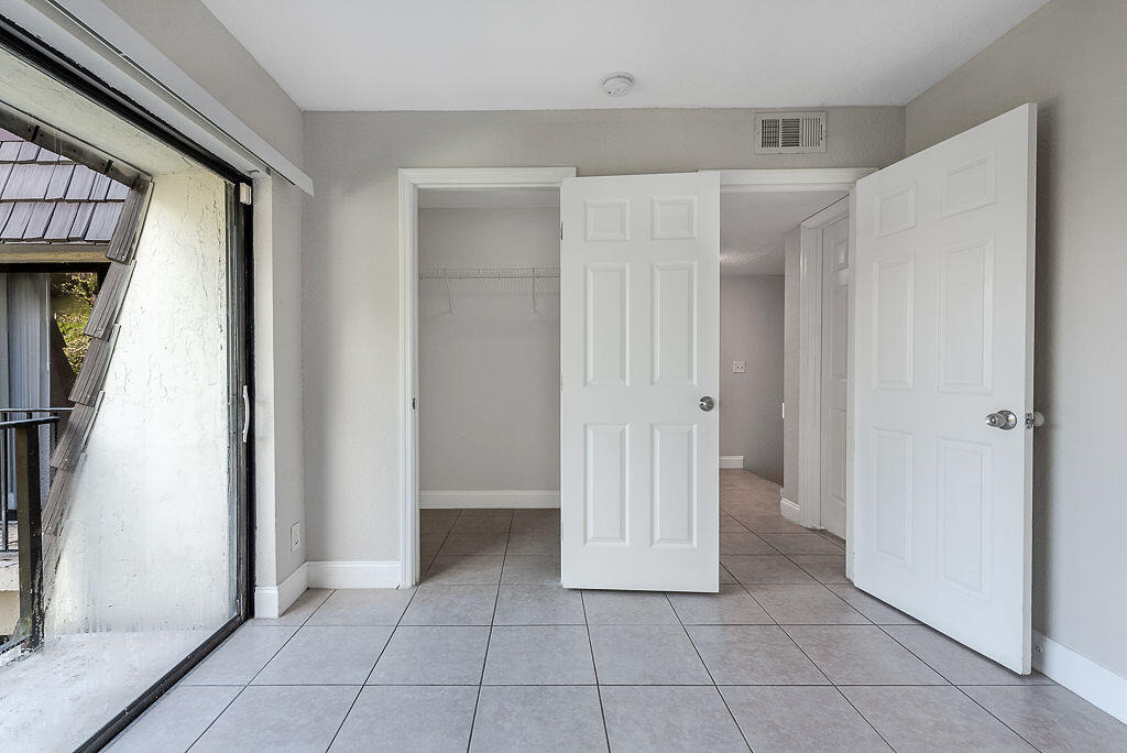 1785 N Congress Avenue - Photo 22
