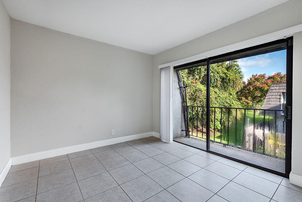 1785 N Congress Avenue - Photo 21