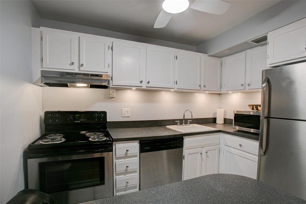 3740 Inverrary Drive - Photo 5