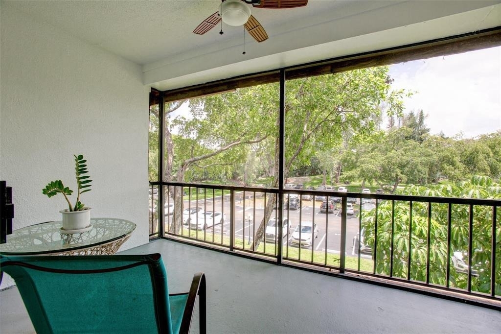 3740 Inverrary Drive - Photo 14