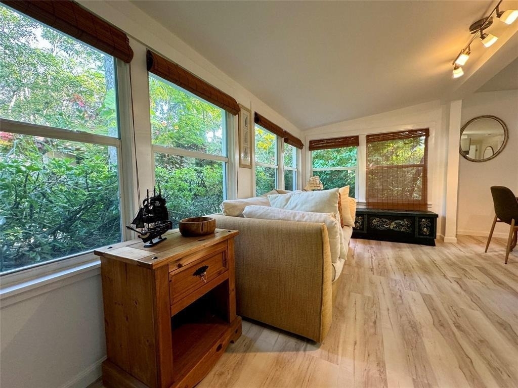 737 Sw 14th Avenue - Photo 4