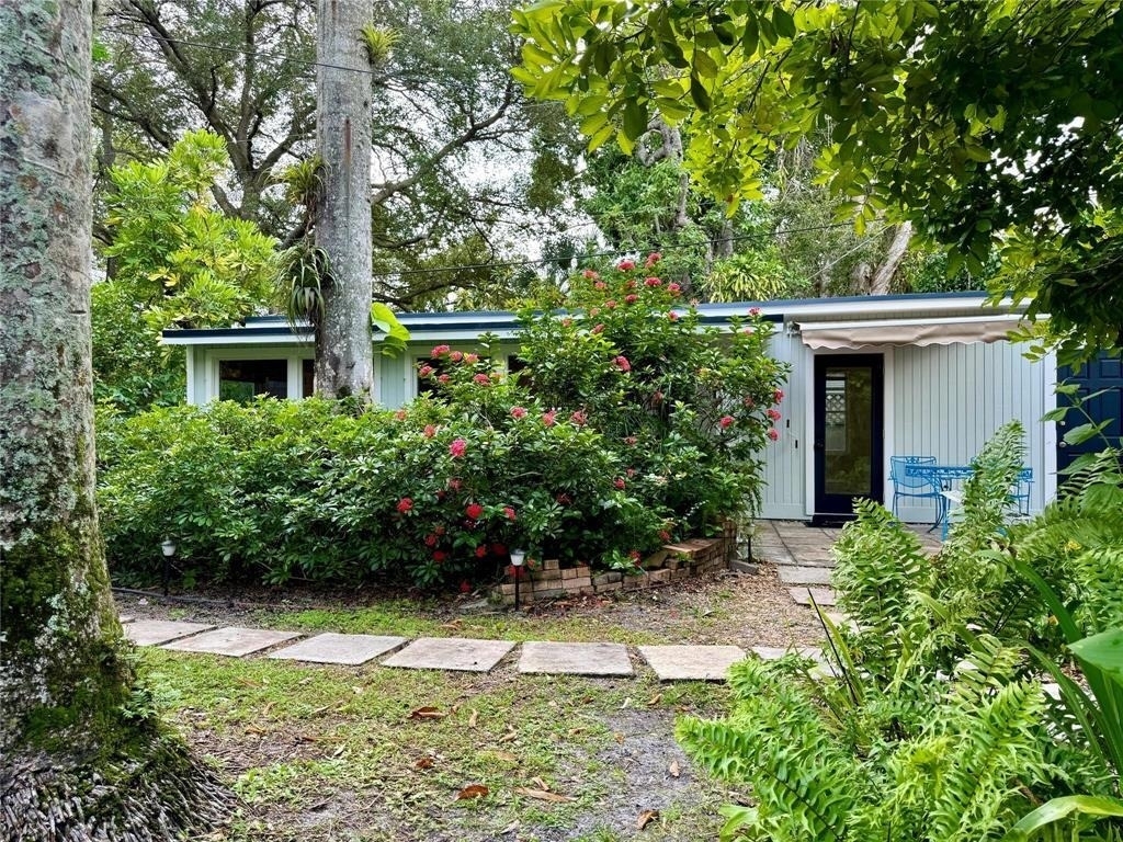 737 Sw 14th Avenue - Photo 0