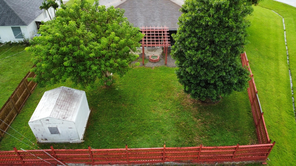 1901 Sw Dorado Lane - Photo 18