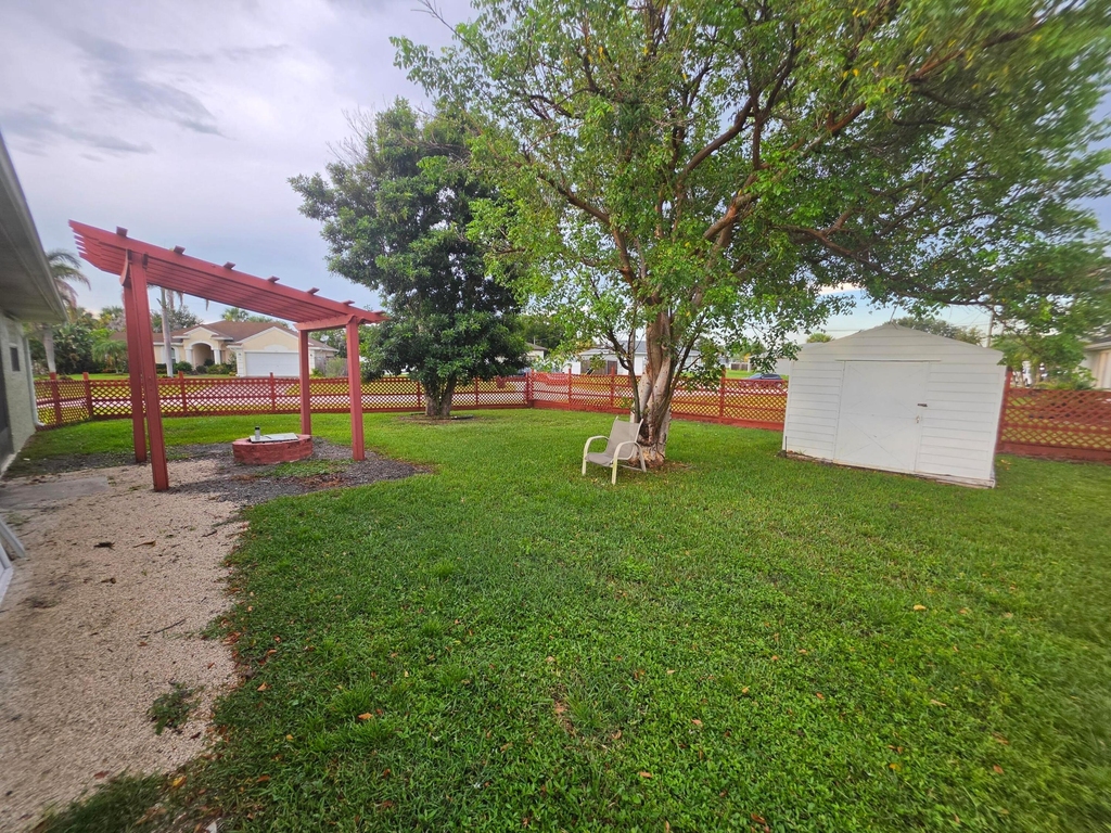 1901 Sw Dorado Lane - Photo 14