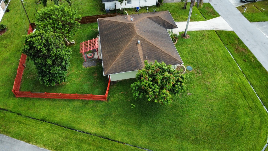 1901 Sw Dorado Lane - Photo 17