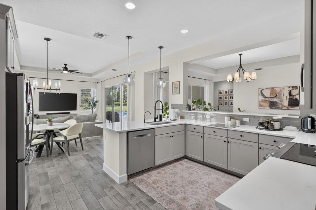 15957 Whippoorwill Circle - Photo 19