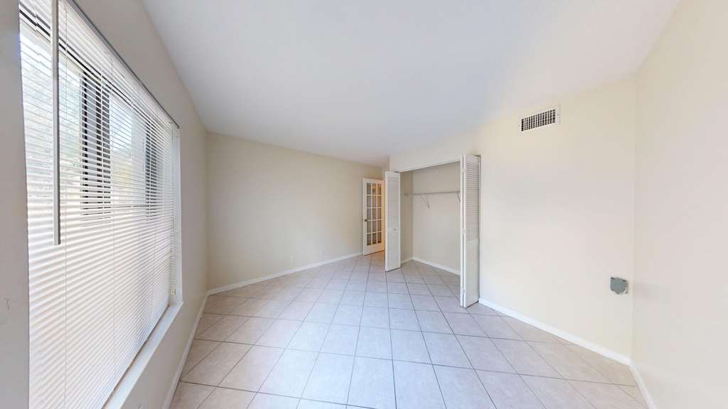 1015 Green Pine Boulevard - Photo 11