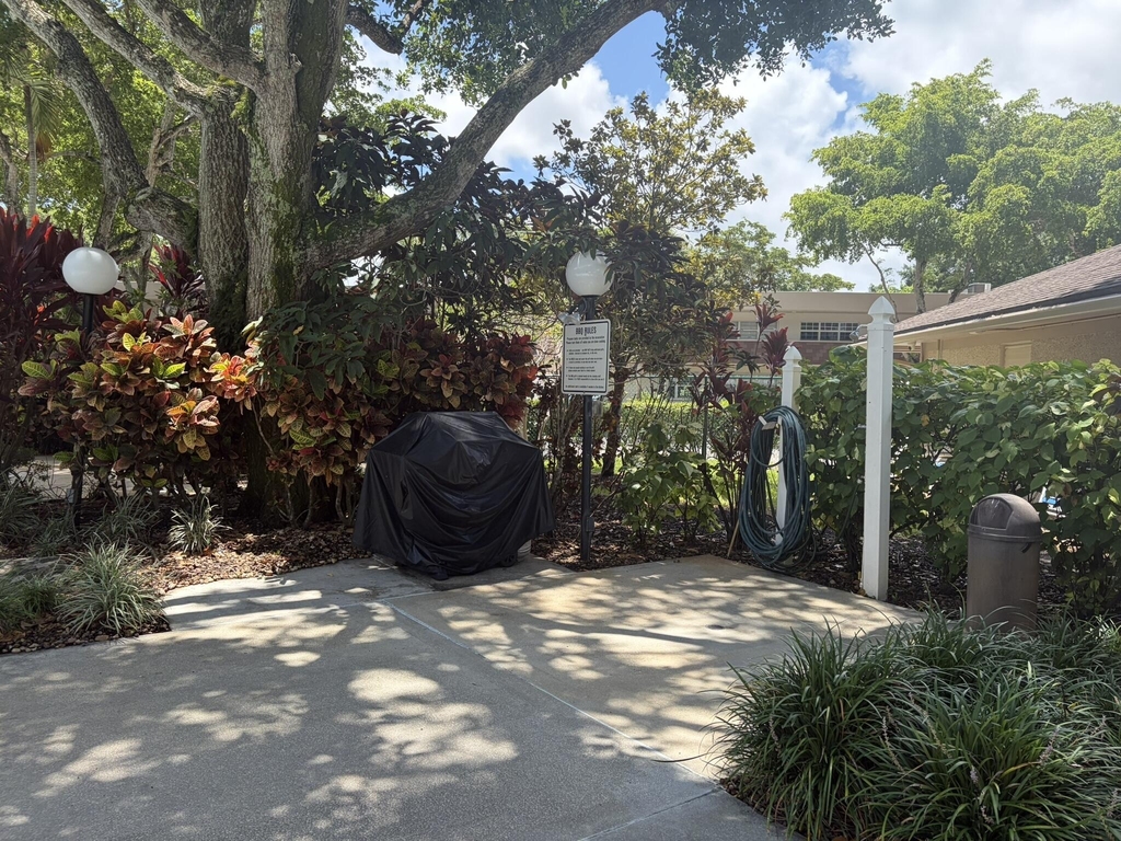 3800 Oaks Clubhouse Drive - Photo 27