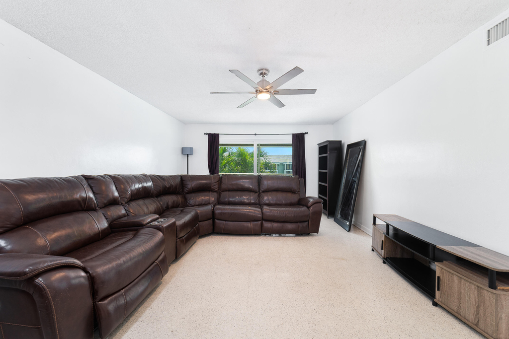322 N Federal Highway - Photo 3