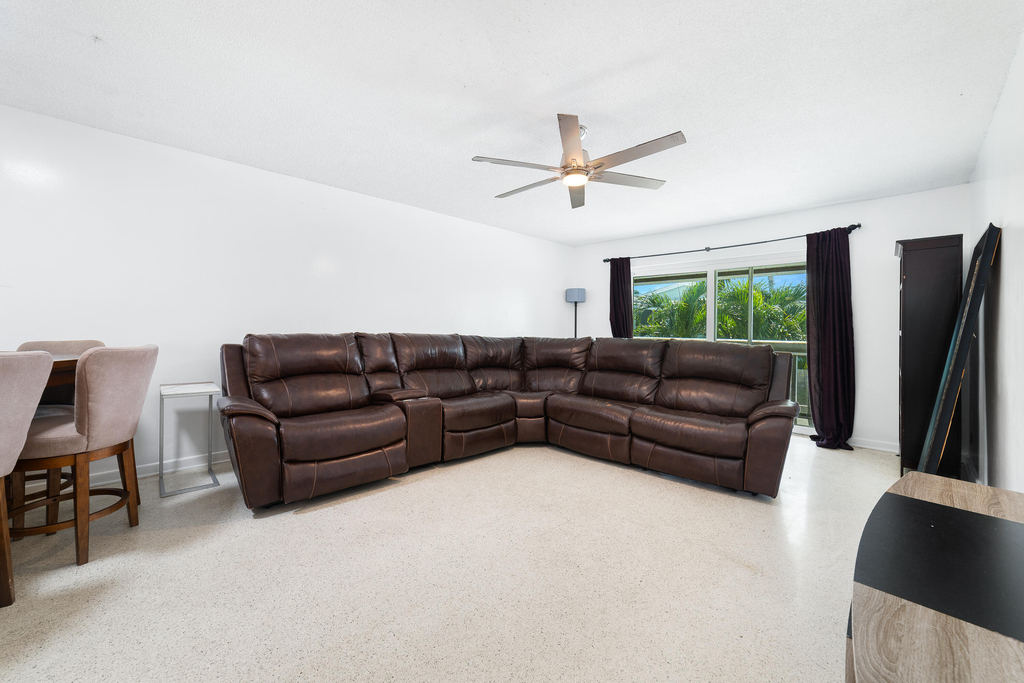 322 N Federal Highway - Photo 8