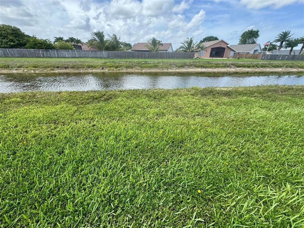 10849 Nw 30th Place - Photo 23