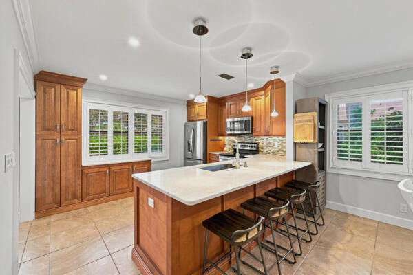 1651 Palmland Drive - Photo 12
