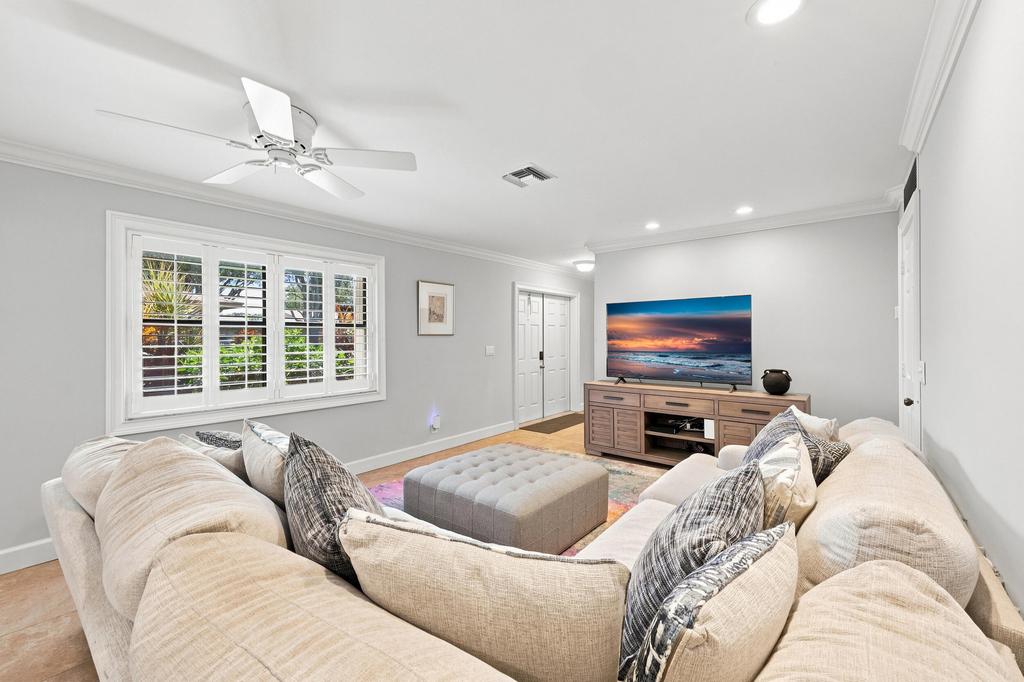 1651 Palmland Drive - Photo 6