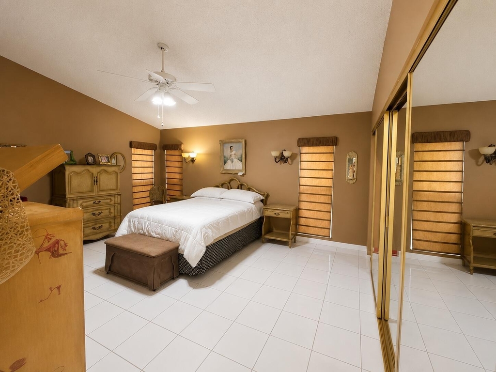 7758 Cloverfield Circle - Photo 20