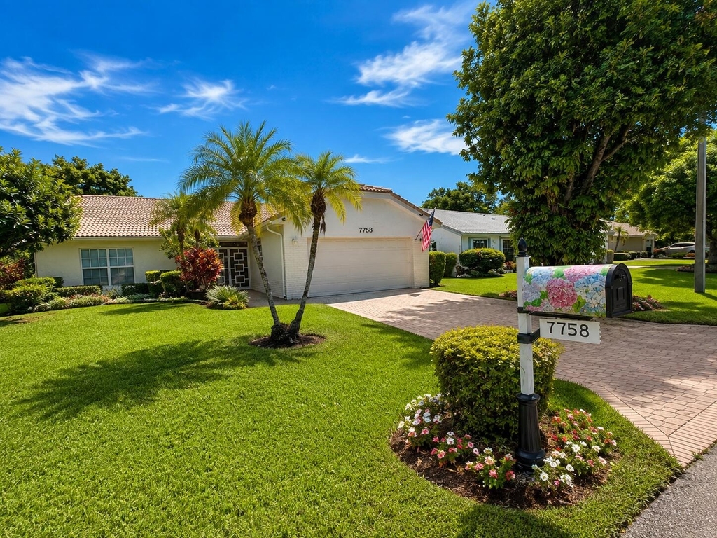7758 Cloverfield Circle - Photo 1