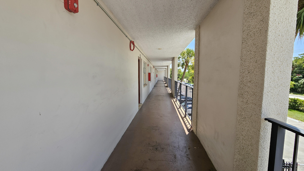 2650 Nw 49th Avenue - Photo 57